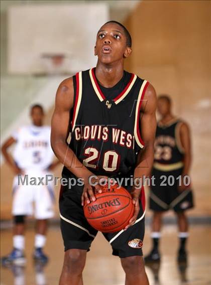 Thumbnail 2 in Gahr vs. Clovis West (California Classic) photogallery.