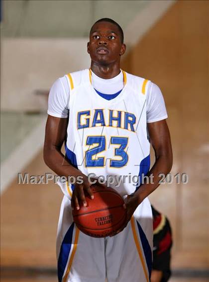 Thumbnail 2 in Gahr vs. Clovis West (California Classic) photogallery.