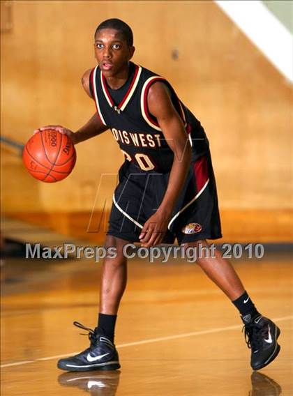 Thumbnail 2 in Gahr vs. Clovis West (California Classic) photogallery.