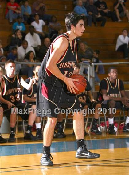 Thumbnail 3 in Gahr vs. Clovis West (California Classic) photogallery.