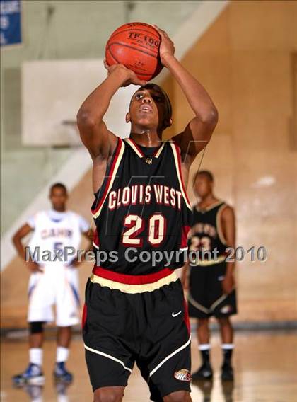 Thumbnail 3 in Gahr vs. Clovis West (California Classic) photogallery.