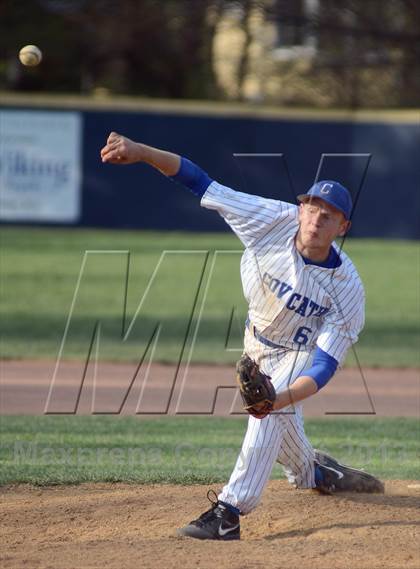 Thumbnail 2 in Conner @ Covington Catholic photogallery.