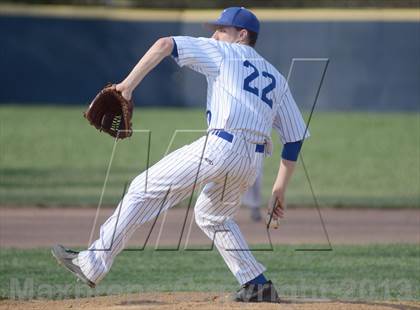 Thumbnail 1 in Conner @ Covington Catholic photogallery.