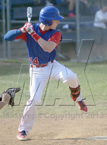 Thumbnail 1 in Conner @ Covington Catholic photogallery.