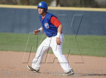 Thumbnail 1 in Conner @ Covington Catholic photogallery.