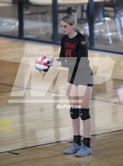 Thumbnail 3 in Strawn vs Ranger (Comanche Tournament) photogallery.