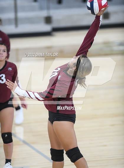 Thumbnail 2 in Strawn vs Ranger (Comanche Tournament) photogallery.