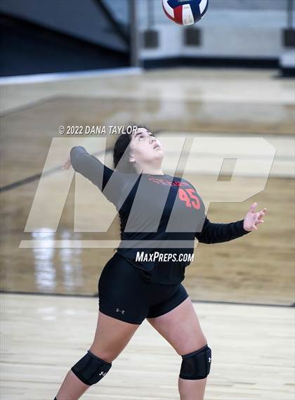 Thumbnail 3 in Strawn vs Ranger (Comanche Tournament) photogallery.