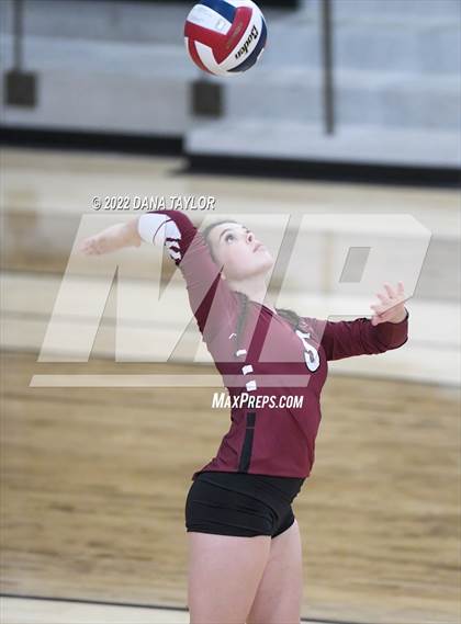 Thumbnail 2 in Strawn vs Ranger (Comanche Tournament) photogallery.