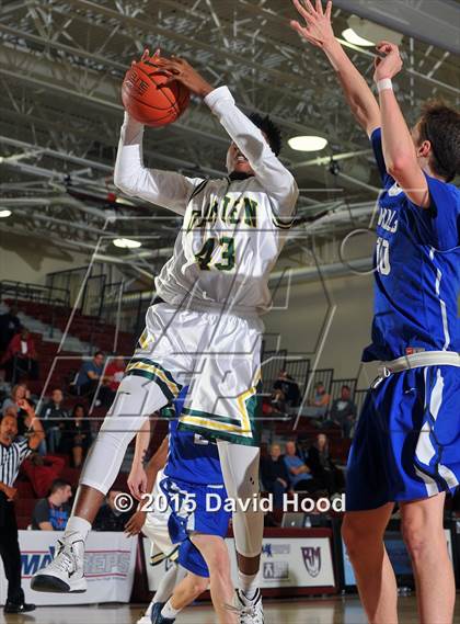Thumbnail 3 in Catalina Foothills vs. Damien (MaxPreps Holiday Classic) photogallery.