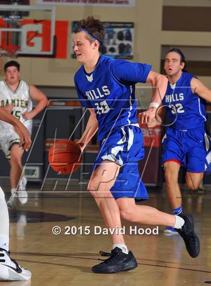 Thumbnail 2 in Catalina Foothills vs. Damien (MaxPreps Holiday Classic) photogallery.