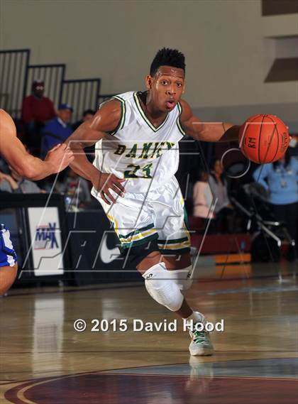 Thumbnail 1 in Catalina Foothills vs. Damien (MaxPreps Holiday Classic) photogallery.
