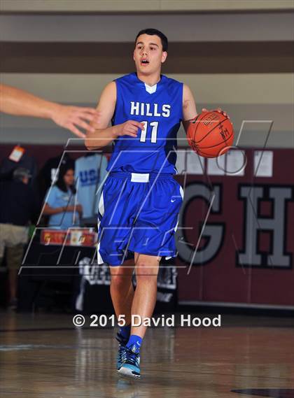 Thumbnail 1 in Catalina Foothills vs. Damien (MaxPreps Holiday Classic) photogallery.