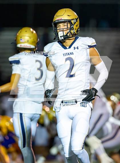 Thumbnail 2 in Avon vs St. John's Jesuit (OHSAA Region 6 Round 1) photogallery.