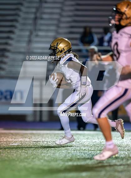 Thumbnail 3 in Avon vs St. John's Jesuit (OHSAA Region 6 Round 1) photogallery.