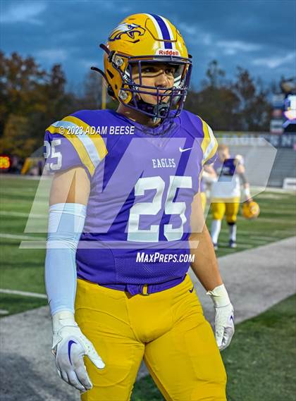 Thumbnail 3 in Avon vs St. John's Jesuit (OHSAA Region 6 Round 1) photogallery.