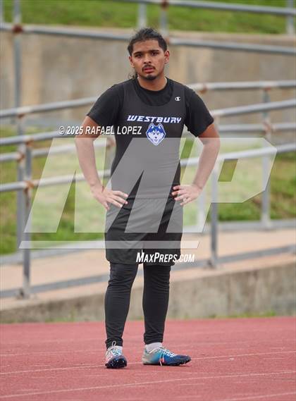 Thumbnail 1 in JV: Dave Bethany Relays (4x200M) photogallery.