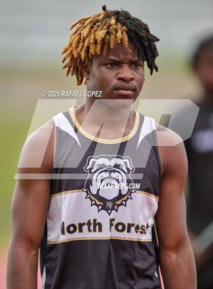 Thumbnail 3 in JV: Dave Bethany Relays (4x200M) photogallery.