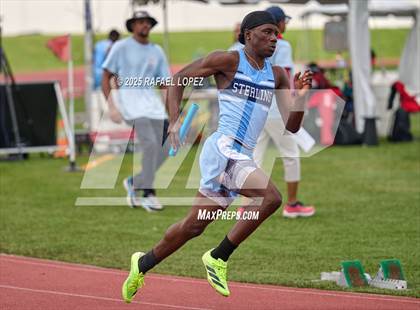 Thumbnail 2 in JV: Dave Bethany Relays (4x200M) photogallery.