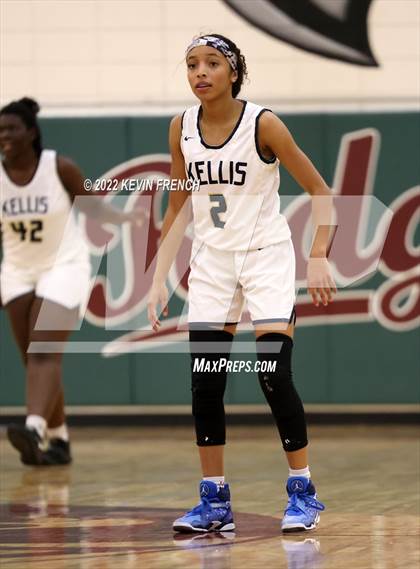 Thumbnail 2 in Higley vs. Kellis (Mountain Ridge Invitational) photogallery.