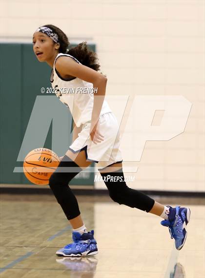 Thumbnail 3 in Higley vs. Kellis (Mountain Ridge Invitational) photogallery.