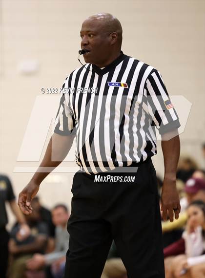 Thumbnail 2 in Higley vs. Kellis (Mountain Ridge Invitational) photogallery.