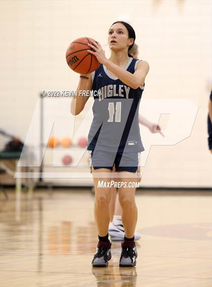 Thumbnail 3 in Higley vs. Kellis (Mountain Ridge Invitational) photogallery.