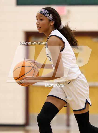 Thumbnail 1 in Higley vs. Kellis (Mountain Ridge Invitational) photogallery.