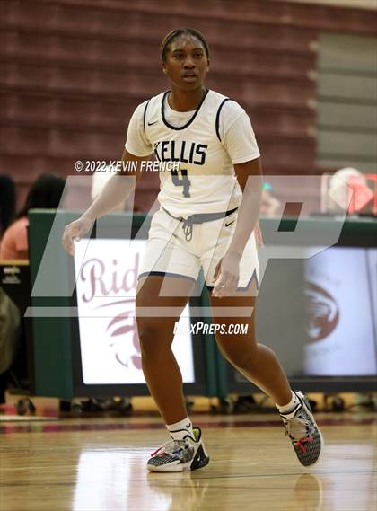 Thumbnail 3 in Higley vs. Kellis (Mountain Ridge Invitational) photogallery.