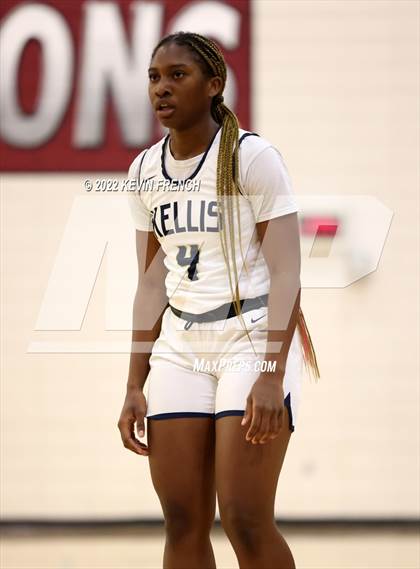 Thumbnail 2 in Higley vs. Kellis (Mountain Ridge Invitational) photogallery.