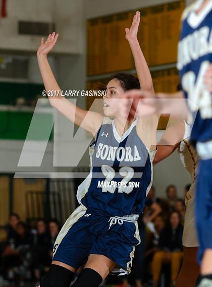 Thumbnail 3 in Sonora vs. Canyon (CIF SS Division 1AA Quarter Final) photogallery.