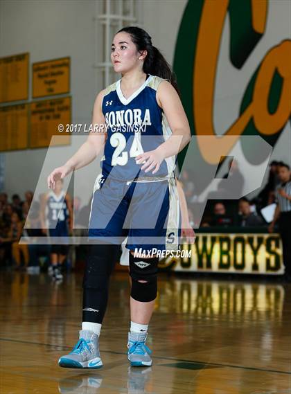 Thumbnail 2 in Sonora vs. Canyon (CIF SS Division 1AA Quarter Final) photogallery.