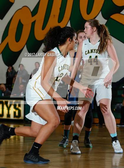 Thumbnail 2 in Sonora vs. Canyon (CIF SS Division 1AA Quarter Final) photogallery.