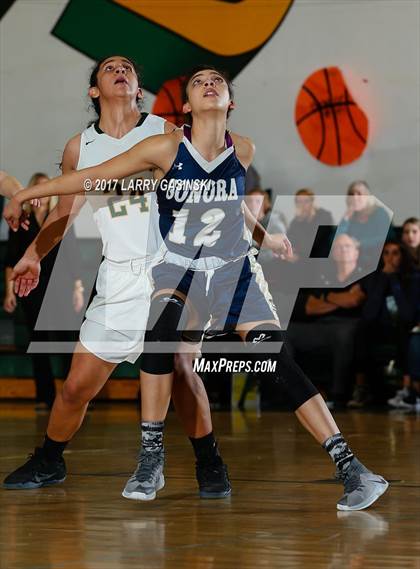 Thumbnail 2 in Sonora vs. Canyon (CIF SS Division 1AA Quarter Final) photogallery.