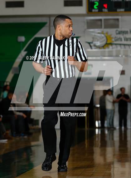 Thumbnail 1 in Sonora vs. Canyon (CIF SS Division 1AA Quarter Final) photogallery.