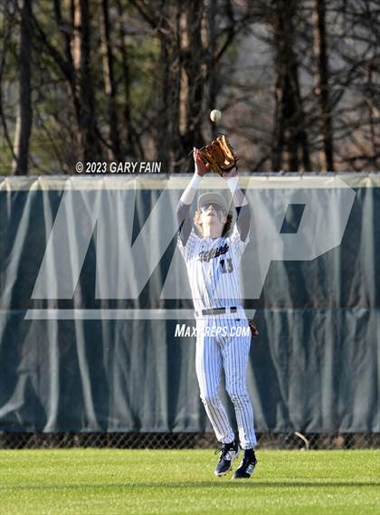 Thumbnail 1 in McMinn Central @ Soddy Daisy (scrimmage) photogallery.