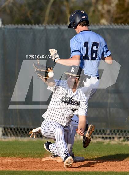 Thumbnail 1 in McMinn Central @ Soddy Daisy (scrimmage) photogallery.