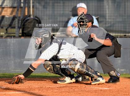 Thumbnail 1 in McMinn Central @ Soddy Daisy (scrimmage) photogallery.