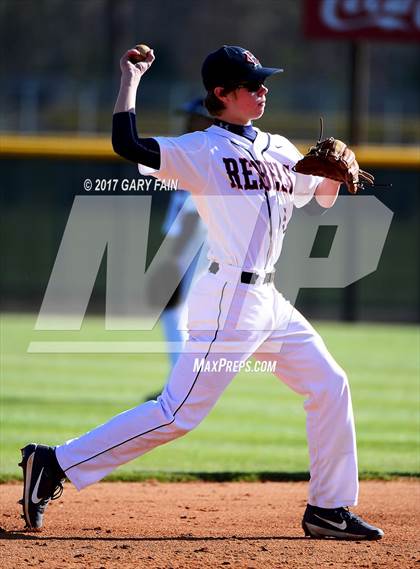 Thumbnail 2 in Franklin County vs Red Bank (Wildcat Classic) photogallery.
