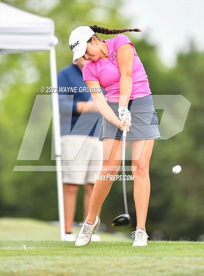 Thumbnail 1 in UIL 5A Girls Golf State Tournament photogallery.