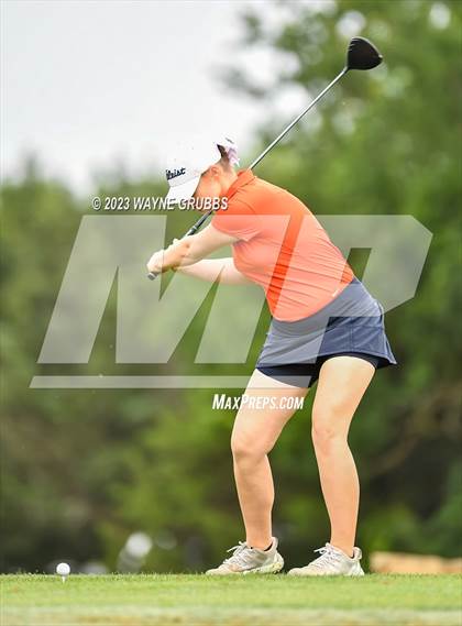 Thumbnail 3 in UIL 5A Girls Golf State Tournament photogallery.