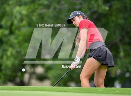 Thumbnail 1 in UIL 5A Girls Golf State Tournament photogallery.