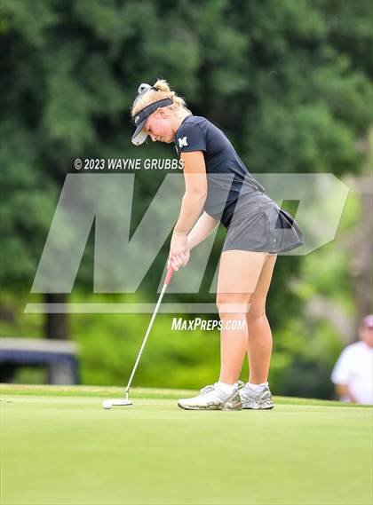 Thumbnail 2 in UIL 5A Girls Golf State Tournament photogallery.