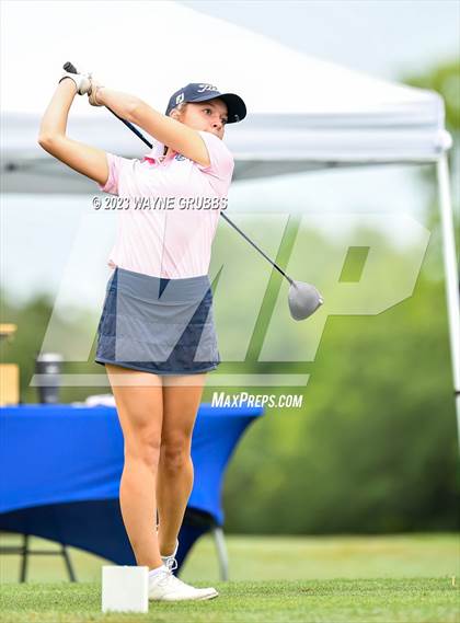 Thumbnail 3 in UIL 5A Girls Golf State Tournament photogallery.