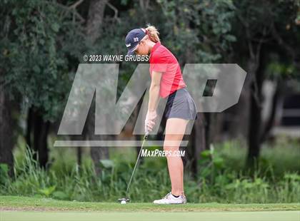 Thumbnail 2 in UIL 5A Girls Golf State Tournament photogallery.