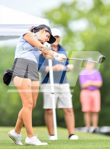 Thumbnail 3 in UIL 5A Girls Golf State Tournament photogallery.