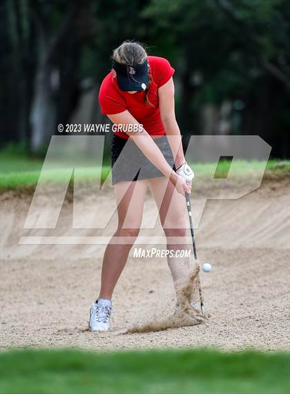 Thumbnail 1 in UIL 5A Girls Golf State Tournament photogallery.