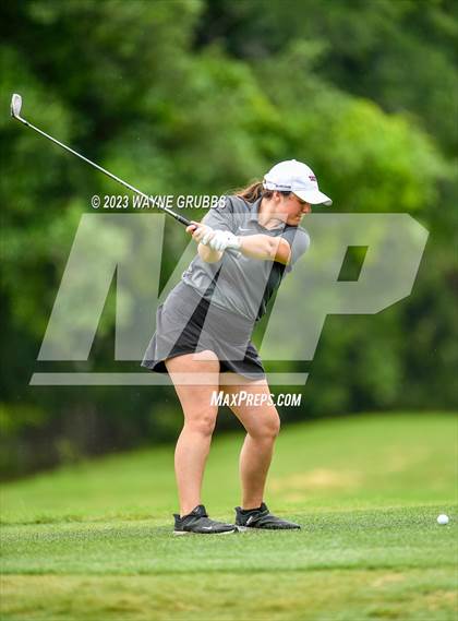 Thumbnail 1 in UIL 5A Girls Golf State Tournament photogallery.