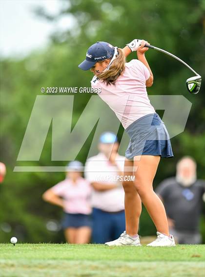 Thumbnail 3 in UIL 5A Girls Golf State Tournament photogallery.