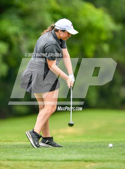 Thumbnail 1 in UIL 5A Girls Golf State Tournament photogallery.